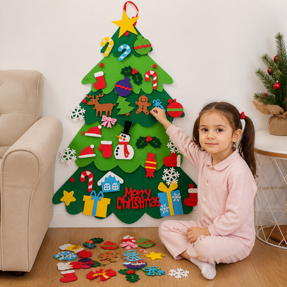 Sapin de Noël en Feutrine DIY pour Enfants avec Décorations à Accrocher